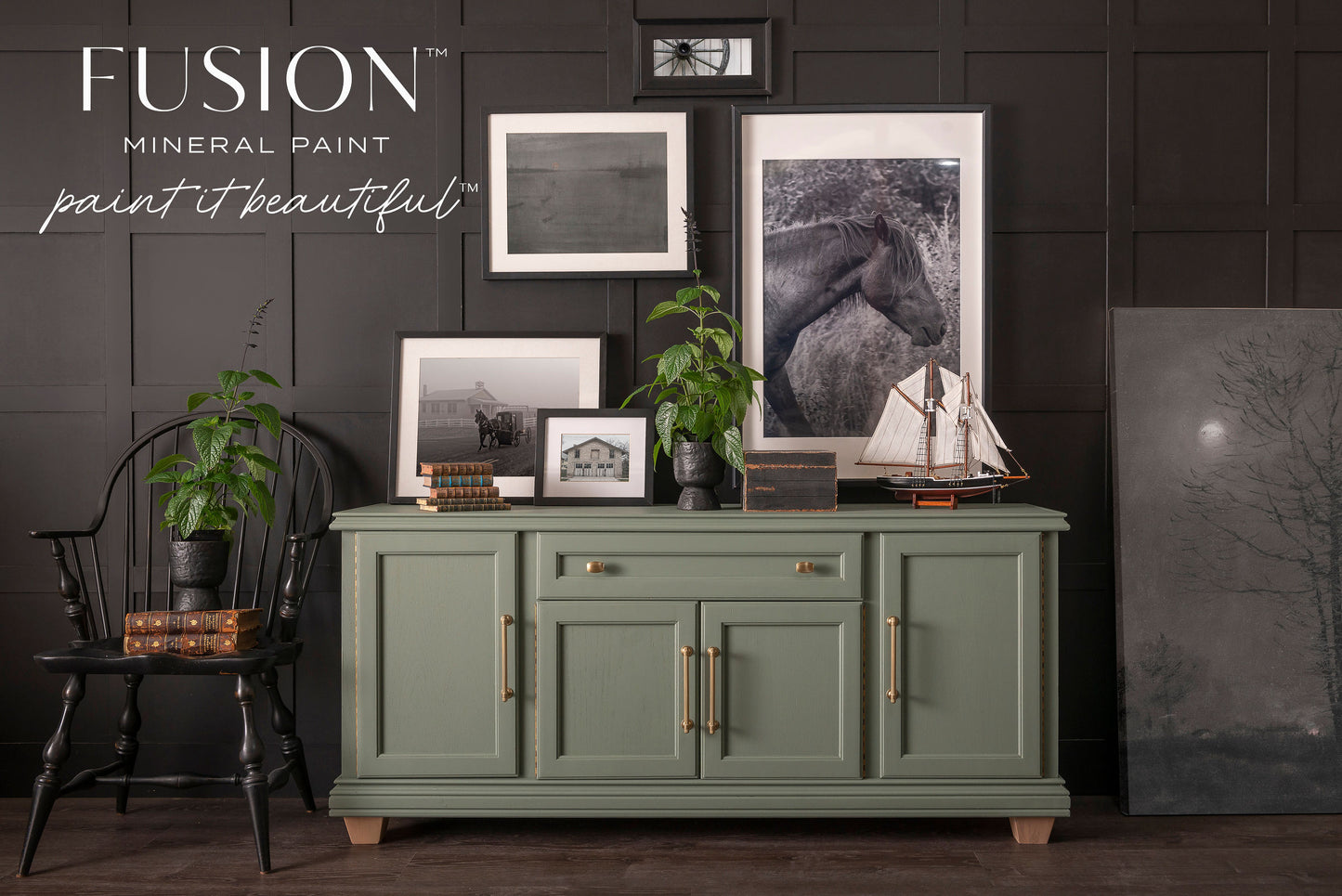 Fusion Mineral Paint Carriage House